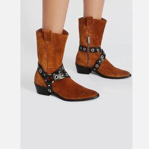 Free People + Faryl Robin Barrel Spring Boot Size 6 NEW MSRP: $248